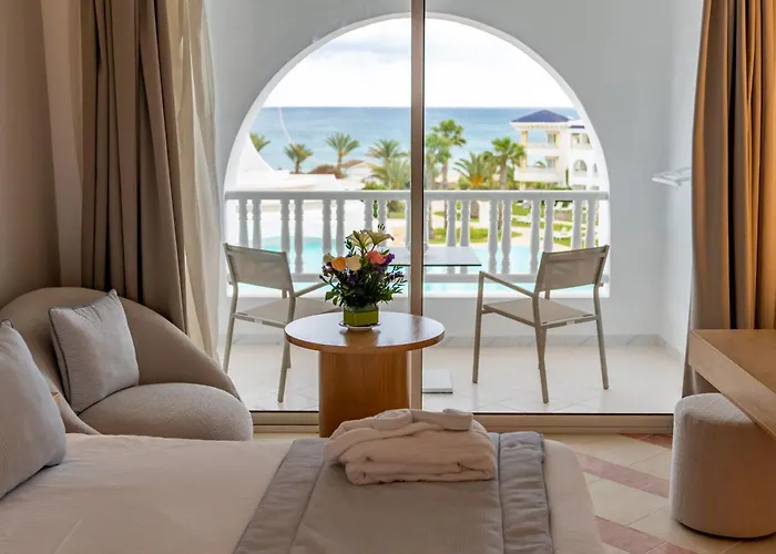 Hotel Royal Tulip Taj Sultan